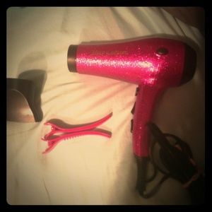 Juicy couture blow dryer and clips